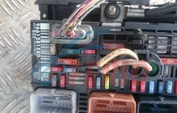 Блок предох. под капотом для Peugeot 407 Седан 6D 2004-2011