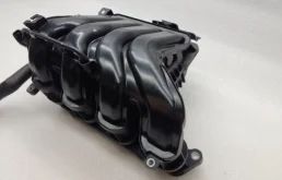 Впускной коллектор для Hyundai Solaris 2018 года на фотографиях