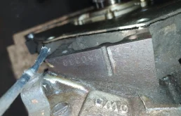 Двигатель без навесного для Nissan Pathfinder 1999 года на фотографиях