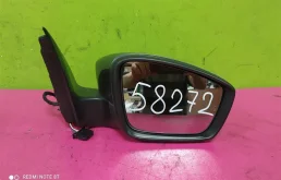 Зеркала для Skoda Rapid 2012 года на фотографиях