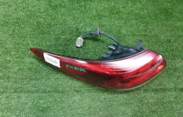 Фонарь левый для Kia Rio X line 2025 года на фотографиях