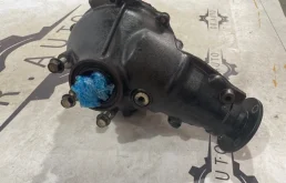 Редуктор заднего моста для Toyota Land Cruiser Prado 2020 года на фотографиях