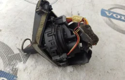 Замок зажигания для Volvo S40 на фотографиях