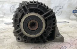 Генератор для Volvo XC90 2013 года на фотографиях