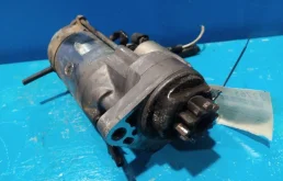 Стартер для Nissan Pathfinder 2010 года на фотографиях