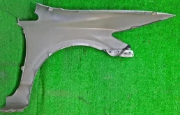 Крылья для Honda Civic 2005 года на фотографиях