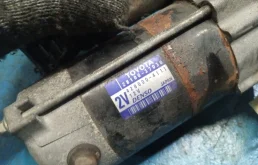 Стартер для Toyota RAV4 2014 года на фотографиях