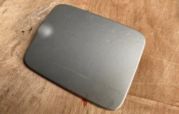 Лючок бензобака для Volvo XC90 I C 2002-2014