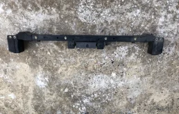 Усилитель бампера передний верхний для Honda Accord на фотографиях