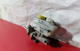 Бачок главного тормозного цилиндра для Skoda Rapid 2020 года на фотографиях