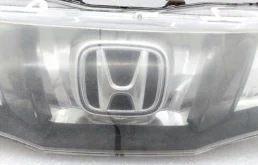 Фара ксенон левая для Honda Civic 2006 года на фотографиях