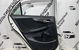 Дверь задняя левая для Toyota Corolla 2011 года на фотографиях