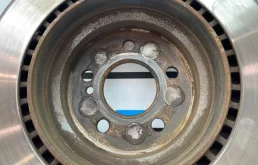 Диски тормозные передние (комплект) для Mercedes-Benz E class на фотографиях