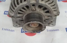 Генератор для Nissan Tiida на фотографиях