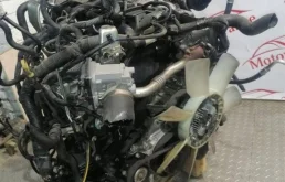 Двигатель без навесного для Nissan Serena 1996 года на фотографиях