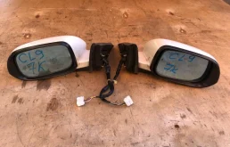 Стекла и зеркала для Honda Accord 2002 года на фотографиях