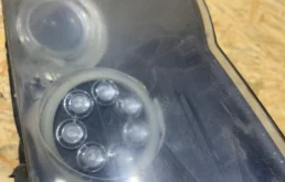 Фара ксенон левая для Volkswagen Touareg 2008 года на фотографиях