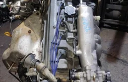 Двигатель для Toyota RAV4 1996 года на фотографиях