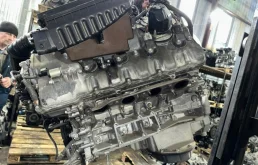 Двигатель для Lexus LS 2008 года на фотографиях