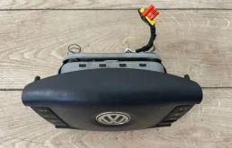 Подушка безопасности водителя для Volkswagen Touareg на фотографиях