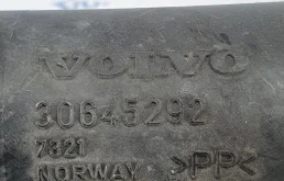 Патрубок интеркулера для Volvo XC90 2012 года на фотографиях