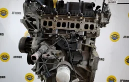 Двигатель без навесного для Ford Kuga 2019 года на фотографиях