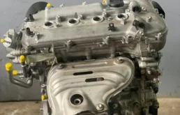 Двигатель для Toyota RAV4 2013 года на фотографиях