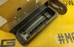 Блок ABS для Mercedes-Benz E class на фотографиях