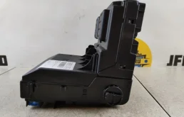 CEM Центральный электронный модуль для Volvo XC90 2011 года на фотографиях