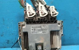 Блок управления двигателем для Peugeot 308 T7 Хэтчбек 2007-2014