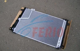 Интеркулер для Mercedes-Benz C class 2012 года на фотографиях