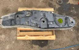 Топливный бак (1700A404) для Mitsubishi Pajero V90 5dr rest I 2011-2015