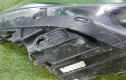 Фара ксенон левая для Hyundai Solaris на фотографиях