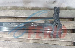 Усилитель бампера передний верхний для Hyundai Elantra на фотографиях