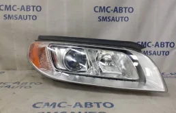Фары для Volvo XC70 2010 года на фотографиях