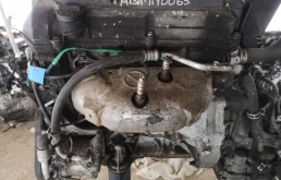 Двигатель для Suzuki Swift 2001 года на фотографиях