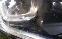 Фара ксенон левая для Volkswagen Touareg 2018 года на фотографиях
