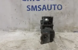 Ограничитель двери передней левой для Volvo XC70 на фотографиях