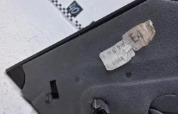 Стекла и зеркала для Nissan Note на фотографиях