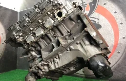 Двигатель для Toyota Land Cruiser 2018 года на фотографиях