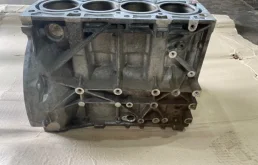 Шорт-блок для Ford Kuga 2013 года на фотографиях