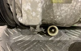 Компрессор кондиционера для Volvo XC90 2005 года на фотографиях