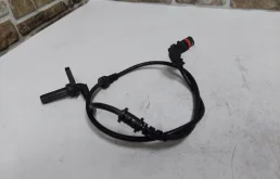 Датчик ABS передний правый для Mercedes-Benz E class W212 2009-2015