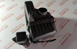 Корпус воздушного фильтра для Suzuki Grand Vitara на фотографиях