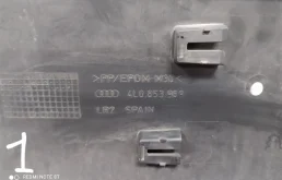 Молдинг двери задний левый для Audi Q7 2010 года на фотографиях