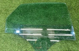 Стекло двери переднее левое для Ford Mondeo 4 рестайлинг