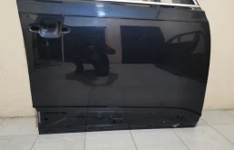 Дверь передняя правая для Audi Q7 2017 года на фотографиях