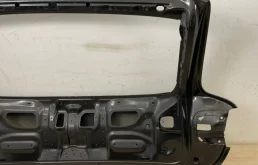 Дверь багажника для Audi Q7 2014 года на фотографиях