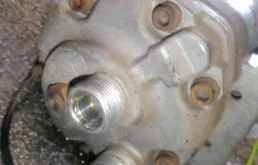 Компрессор кондиционера для Volkswagen Passat 2003 года на фотографиях