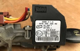 Замок зажигания для Honda Civic на фотографиях